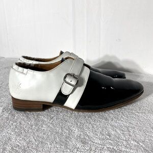 John Fluevog Two Tone Blk & Wht Patent Leather The Gateways Johnston Monkstrap 8
